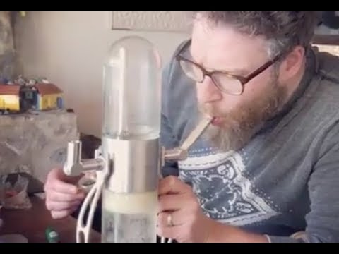 What bong does Seth Rogan use?